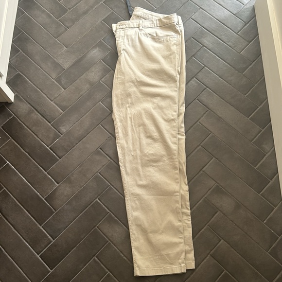 Lululemon pants, very light weight. 36W - Picture 2 of 4